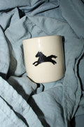 single horse cup