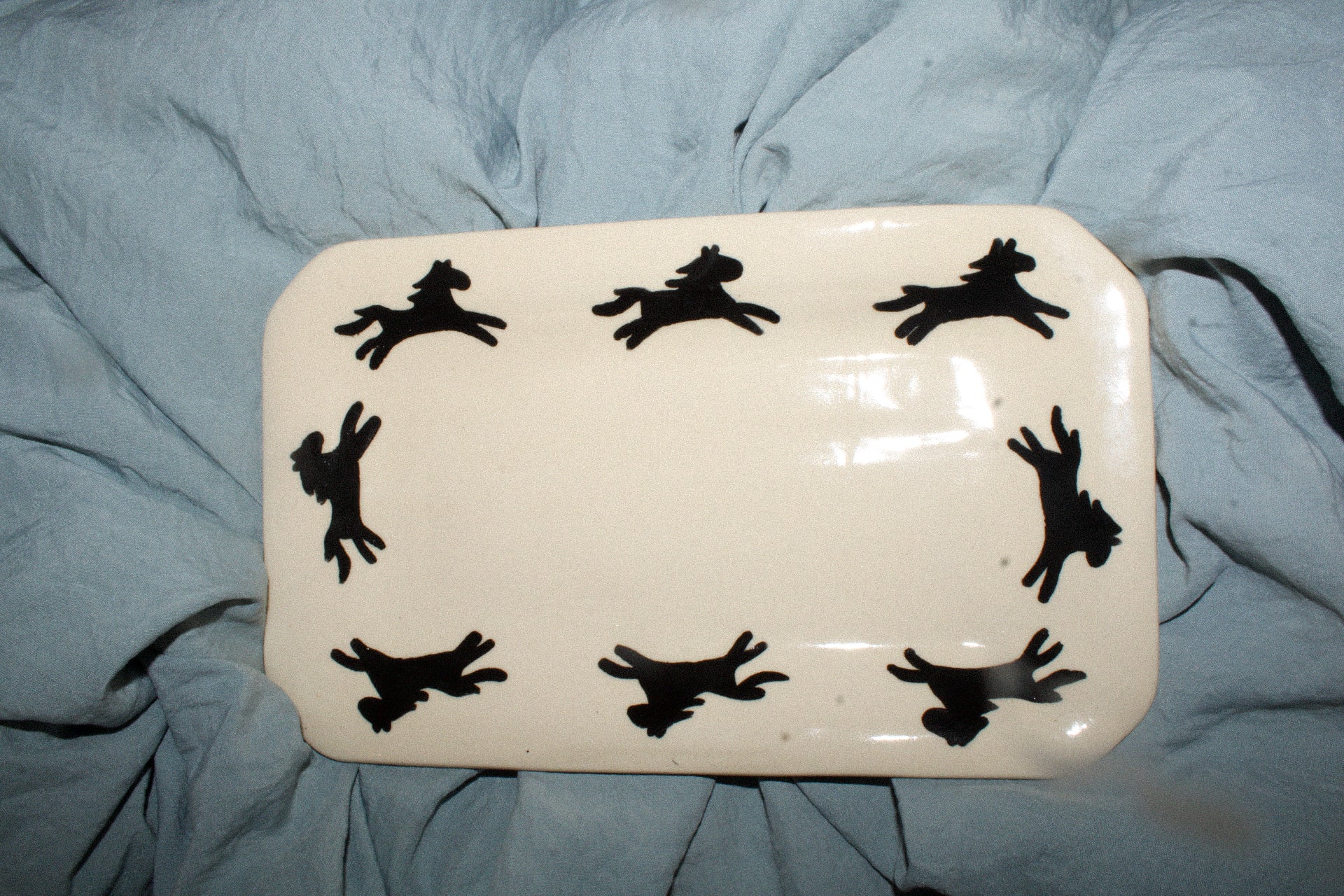 white horse tray